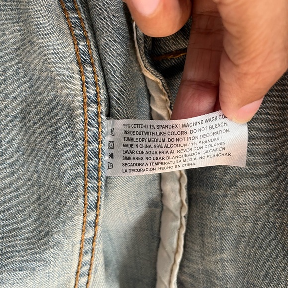 Monat Revolution Jean Jacket Medium Size - Picture 11 of 15